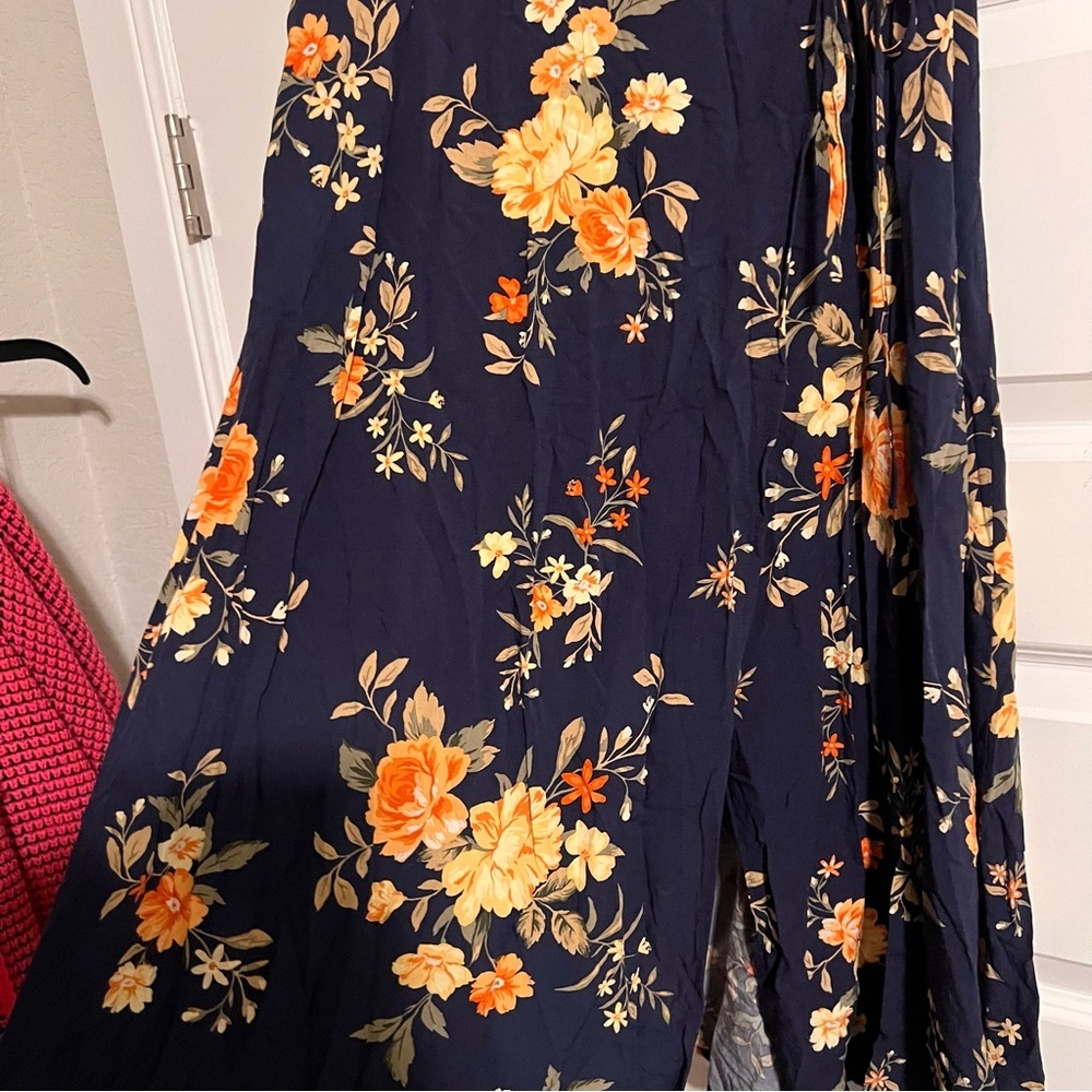 Old Navy Navy and Orange Floral Midi Dress - Picture 6 of 6